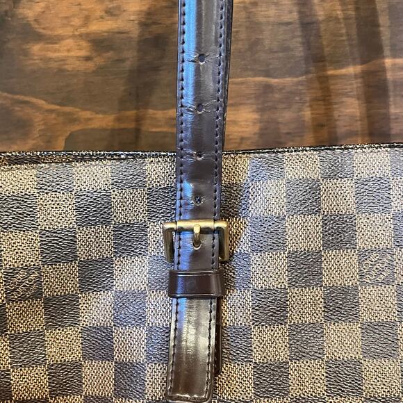 LOUIS VUITTON Damier Ebene Chelsea Tote - Picture 16 of 16